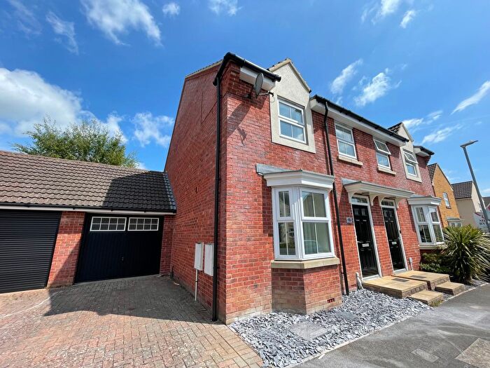 3 Bedroom Semi Detached House To Rent In Slade Street, Swindon, SN2