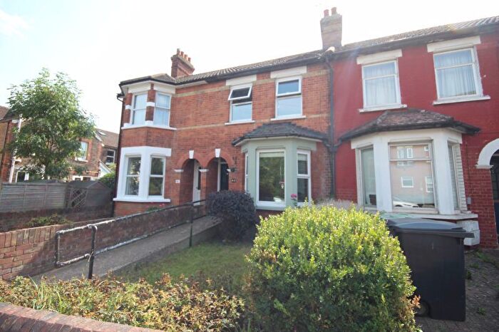 2 Bedroom Terraced House For Sale In Barden Road, Tonbridge, TN9