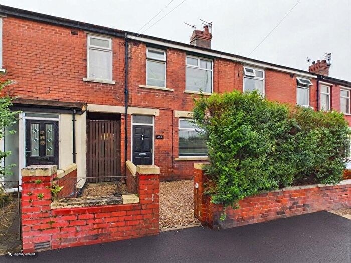 3 Bedroom Terraced House For Sale In Vicarage Lane, Blackpool, FY4