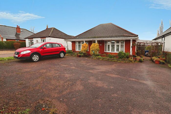3 Bedroom Detached Bungalow For Sale In Ryland Road, Welton, LN2