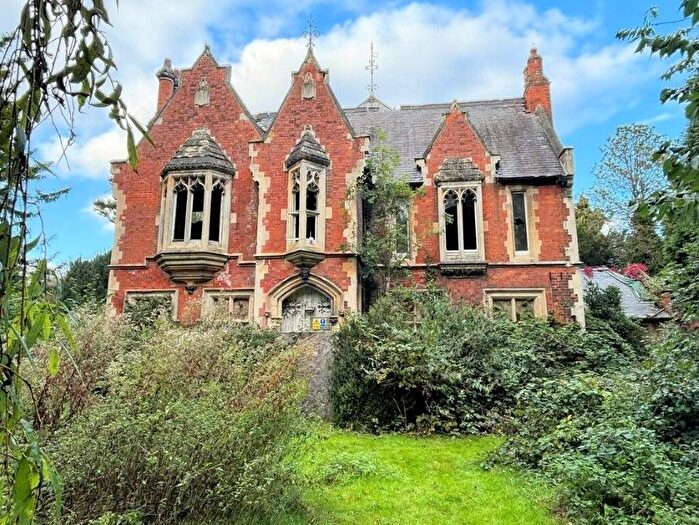 Detached House For Sale In Highfield House, Summer Hill, Gainsborough, DN21