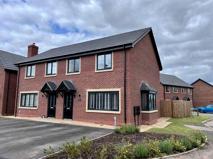 3 Bedroom Semi-Detached House To Rent In Falcon Drive, Congleton, CW12