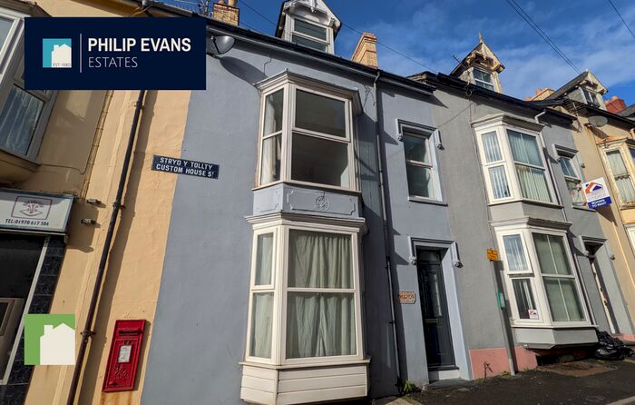 3 Bedroom Maisonette To Rent In Custom House Street, Aberystwyth, SY23