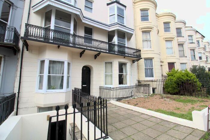 1 Bedroom Flat To Rent In Lower Rock Gardens, Brighton, BN2