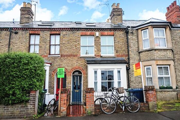 3 Bedroom Terraced House To Rent In Howard Street, East Oxford, OX4