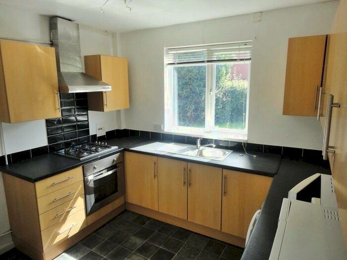 3 Bedroom Semi-Detached House To Rent In Mauldeth Road West, Withington, Manchester, M20