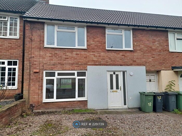 3 Bedroom Terraced House To Rent In Dorset Drive, Walsall, WS9