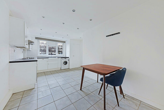 1 Bedroom Flat To Rent In Barnabas House, Central Street, EC1V