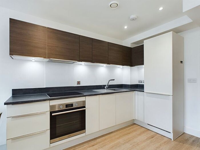 1 Bedroom Flat To Rent In Clifton House Broadway, Peterborough, PE1