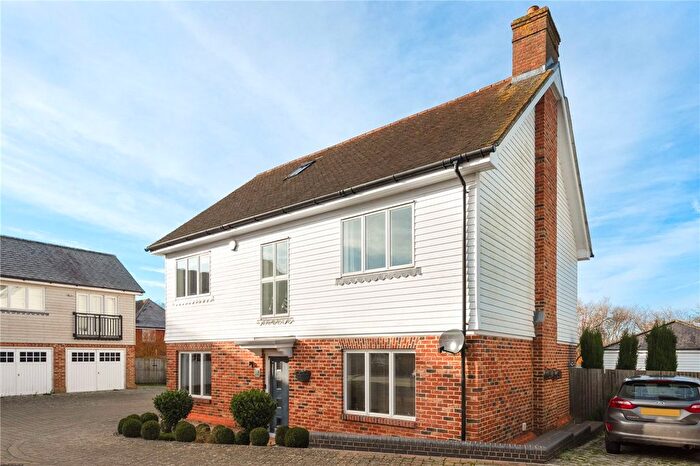 5 Bedroom Detached House For Sale In Havillands Place, Wye, Ashford, Kent, TN25