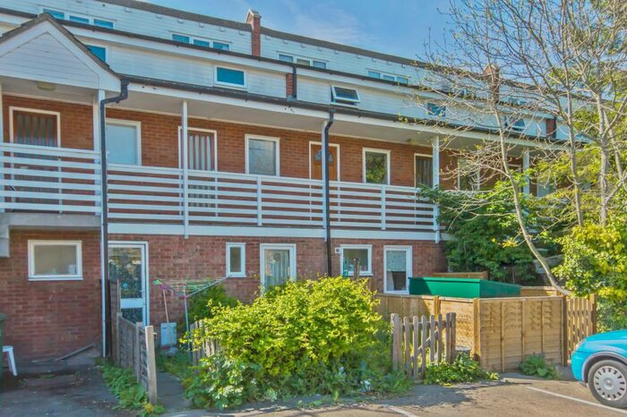 1 Bedroom Flat To Rent In Cavendish Road, Cambridge, CB1