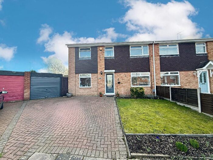 4 Bedroom Semi Detached House For Sale In Bembridge Gardens, Bramingham, Luton, Bedfordshire, LU3