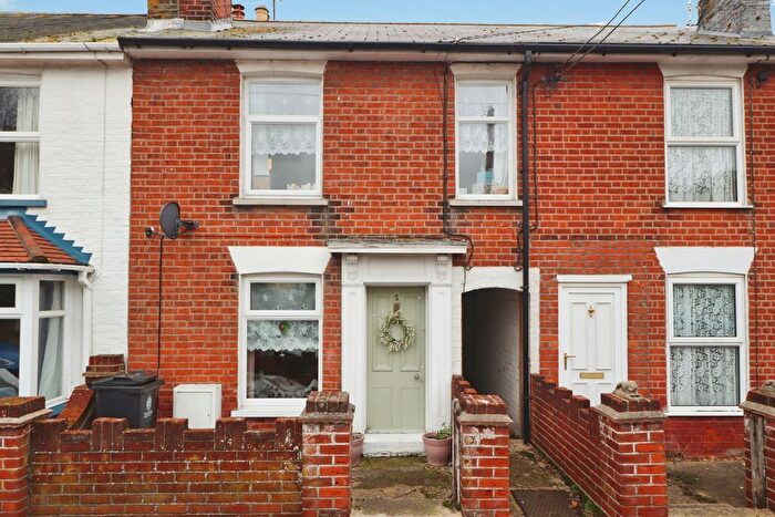 3 Bedroom Terraced House For Sale In York Road, Brightlingsea, CO7