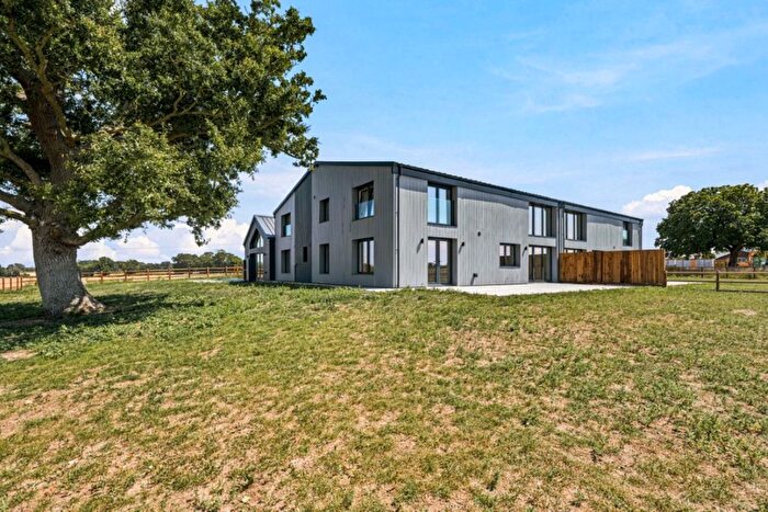 5 Bedroom Barn Conversion For Sale In Woodbarn Lane, Carlton Colville, NR33
