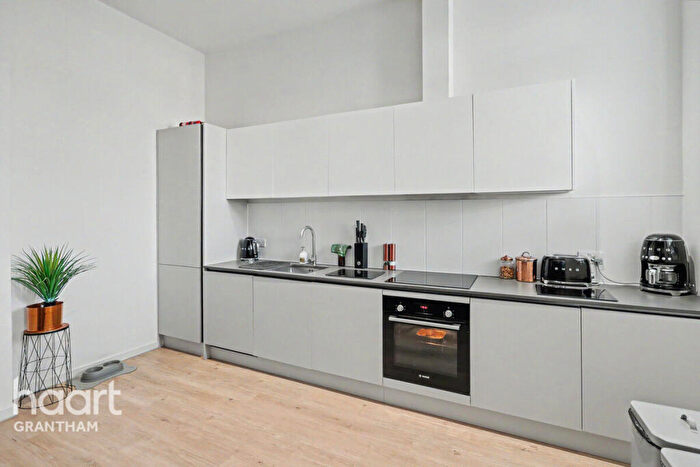 2 Bedroom Apartment For Sale In Victoria Street, Newark, NG24