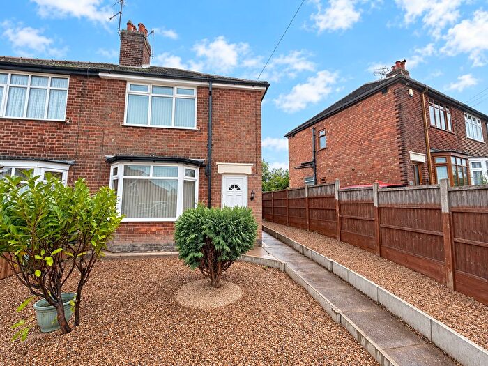 3 Bedroom Semi-Detached House To Rent In Prospect Road, Nottingham, NG4