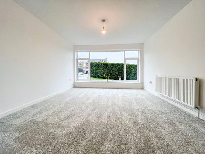 3 Bedroom Bungalow For Sale In Hough Fold Way, Harwood, Bolton, BL2