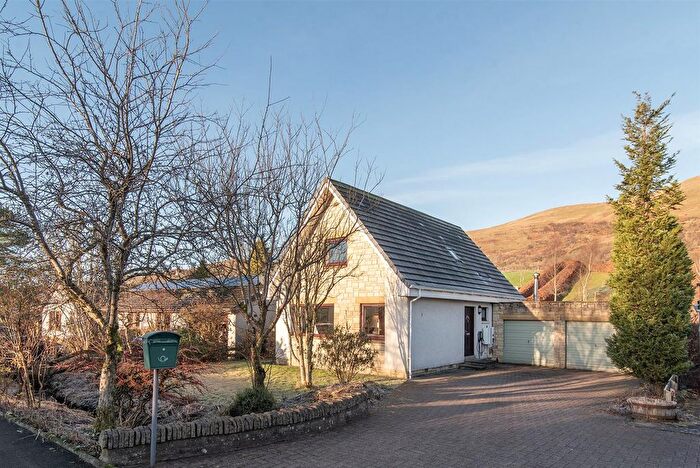 4 Bedroom Detached House For Sale In Cairns Place, Muckhart, Dollar, FK14