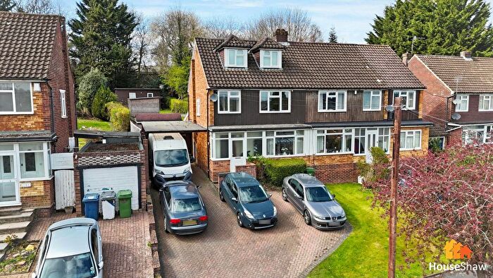 4 Bedroom Semi Detached House For Sale In Deeds Grove, High Wycombe, HP12