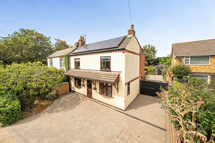 4 Bedroom Detached House For Sale In Peterborough Road, Whittlesey, Peterborough, Cambridgeshire, PE7