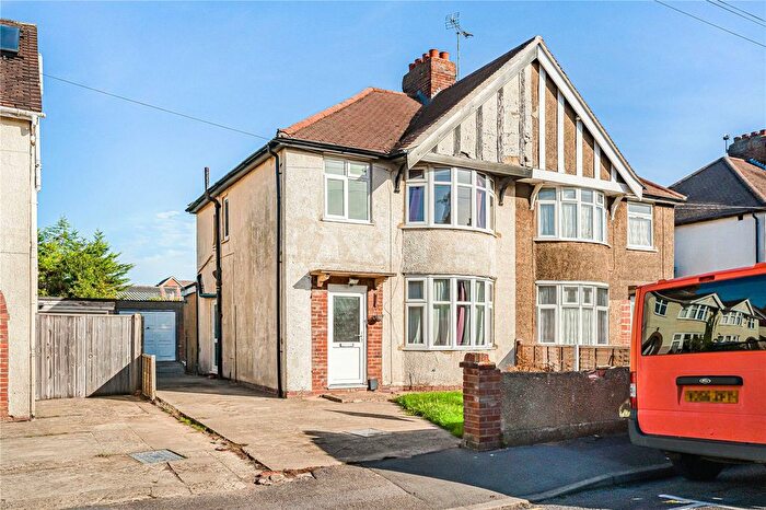 3 Bedroom Semi-Detached House For Sale In Langley Close, Headington, OX3
