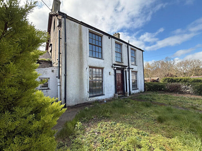 6 Bedroom Detached House For Sale In Tan Y Dderwen, Abergwyngregyn, Llanfairfechan, LL33