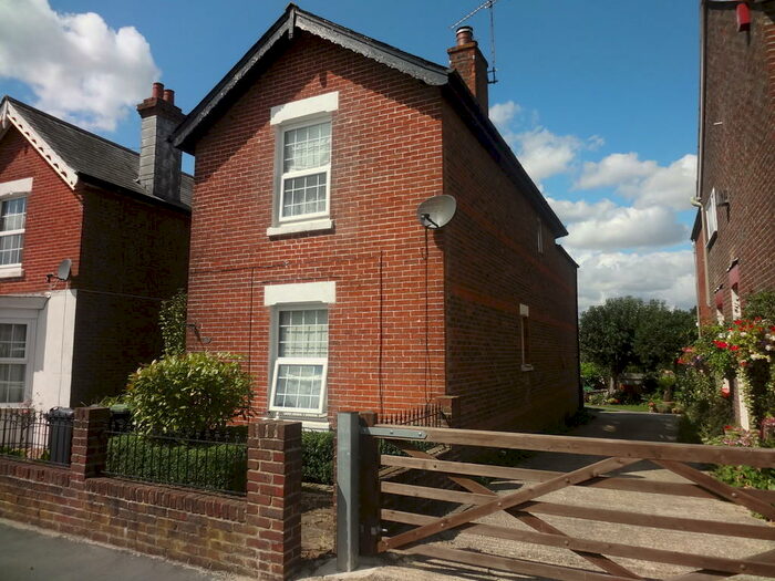 3 Bedroom Detached House To Rent In Muriel Road, Waterlooville, PO7