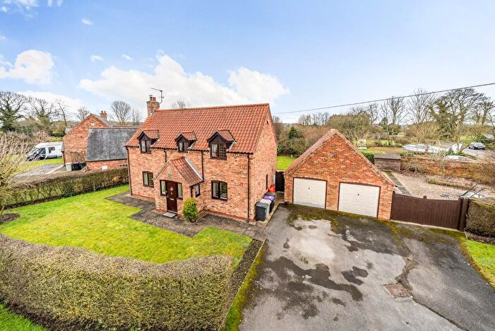 3 Bedroom Detached House For Sale In Main Road, Haltham, Horncastle, LN9