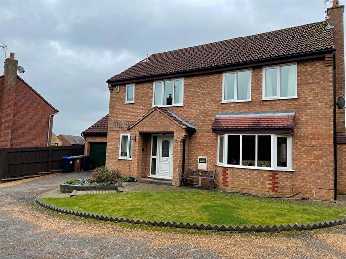 4 Bedroom House To Rent In Ashby Fields, NN11