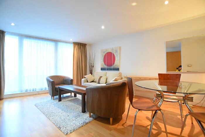 1 Bedroom Flat To Rent In Visage Apartments, Winchester Road, Swiss Cottage, London, NW3