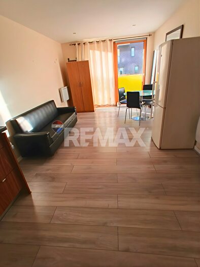 1 Bedroom Flat To Rent In Arboretum Place, Barking, IG11