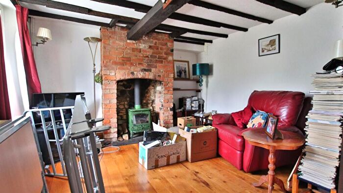 2 Bedroom Cottage For Sale In Farm Lane, Bredon, Tewkesbury, GL20