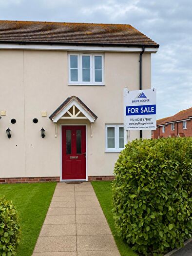 2 Bedroom Semi-Detached House For Sale In Skippers Way, Walton On The Naze, CO14