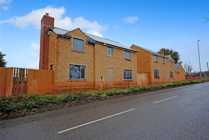 6 Bedroom Detached House For Sale In Bristol Road, Sherborne, DT9