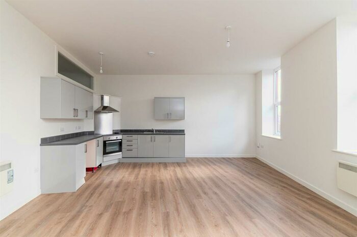 2 Bedroom Apartment To Rent In Stanhope Road, South Shields, Tyne And Wear, NE33