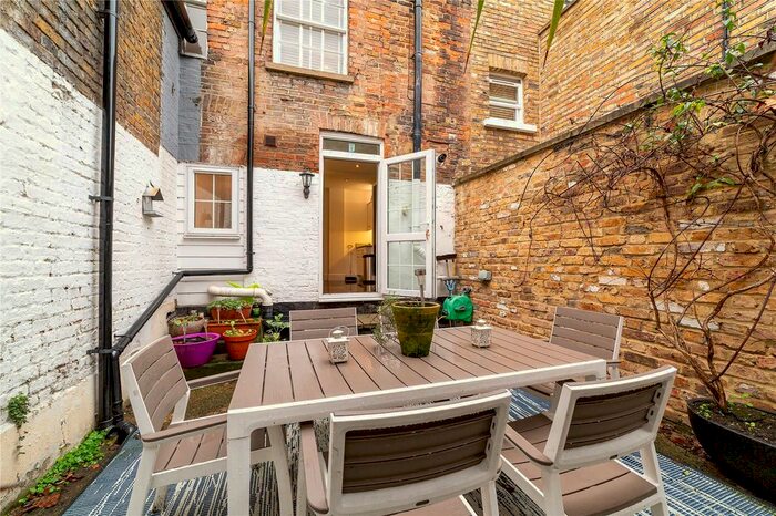 3 Bedroom Terraced House To Rent In Askew Road, London W12