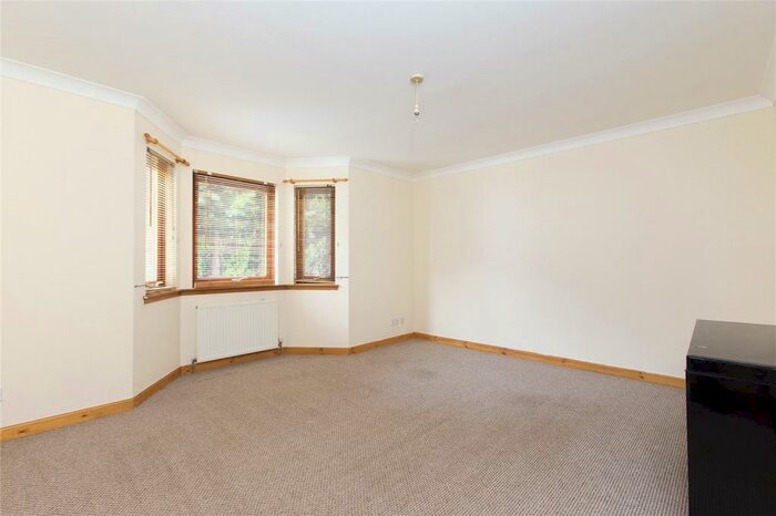 2 Bedroom Apartment To Rent In Castleblair Lane, Dunfermline, Fife, KY12