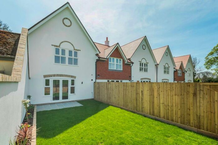 3 Bedroom End Of Terrace House For Sale In East Stoke, BH20