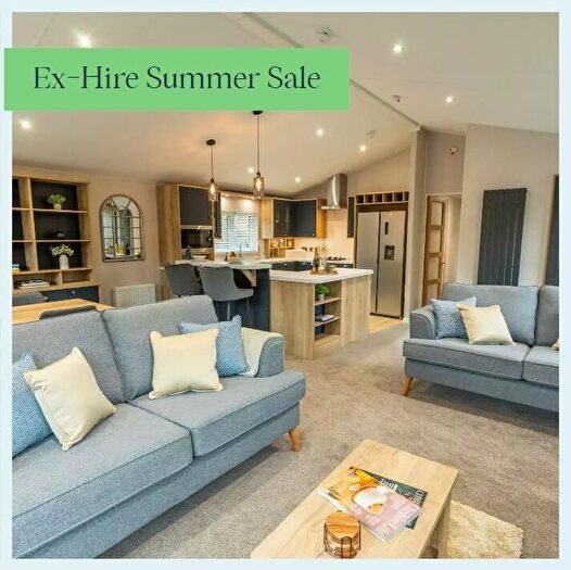 2 Bedroom Lodge For Sale In Pennant Park, CH8