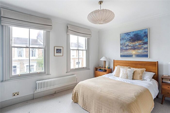 3 Bedroom End Of Terrace House For Sale In Appleby Road, Hackney, London, E8 - Photo 7