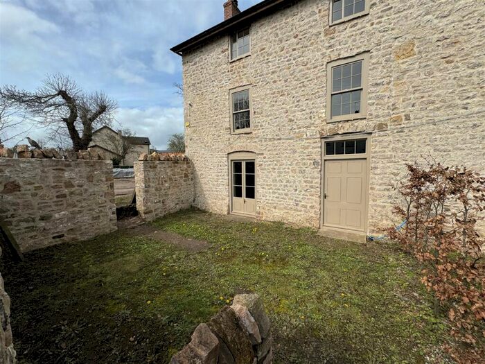 4 Bedroom Semi-Detached House For Sale In Caerwent, Caldicot, NP26