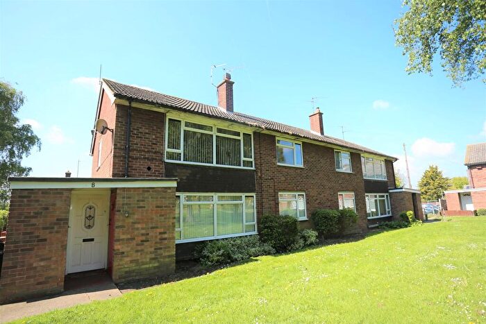 2 Bedroom Ground Maisonette For Sale In Erica Walk, Colchester, CO4