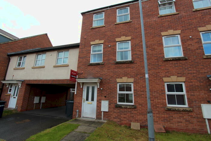 3 Bedroom Semi-Detached House To Rent In Lewsey Close, Chilwell, NG9