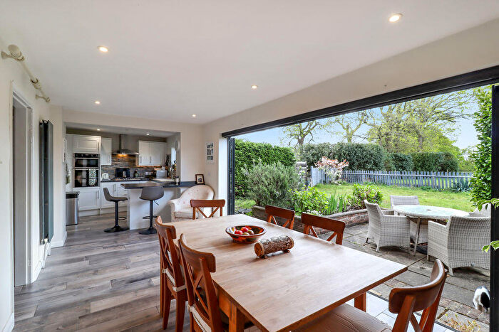 4 Bedroom Semi-Detached House For Sale In Broadley Green, Windlesham, GU20