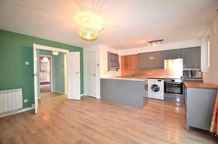 1 Bedroom Flat To Rent In Rusholme Grove, Crystal Palace, SE19