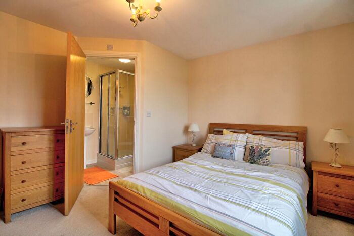 4 Bedroom Detached House For Sale In Parc Panteg, Pontypool, NP4