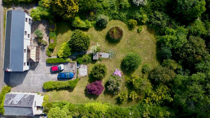 3 Bedroom Detached House For Sale In Pembrey Mountain, Kidwelly, SA17