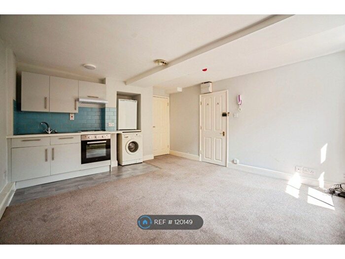 Studio To Rent In Church Lane, Tonbridge, TN9