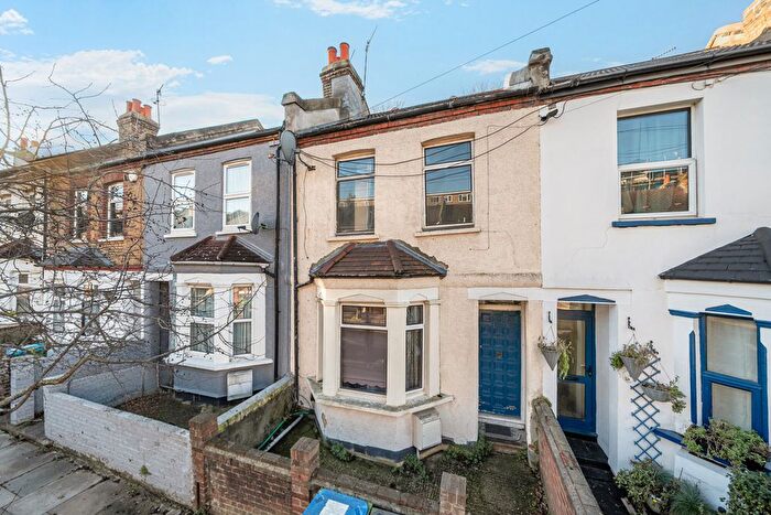 2 Bedroom Terraced House For Sale In Roydene Road, Plumstead, SE18