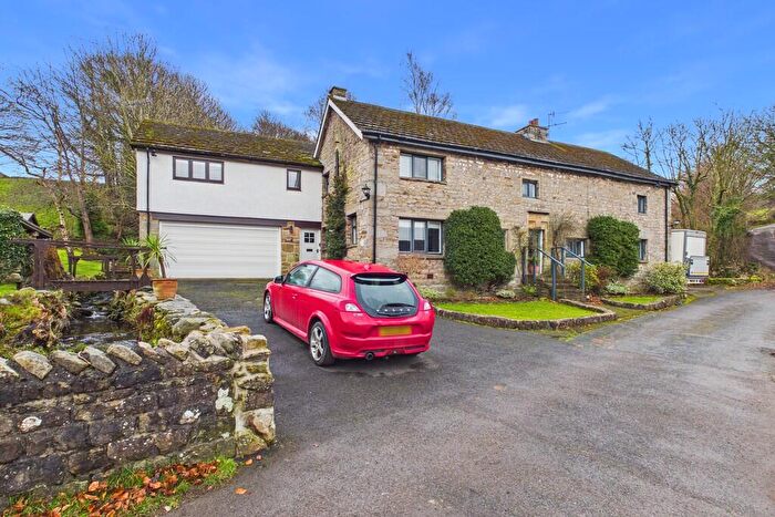 6 Bedroom Detached House For Sale In Old Bank House, Farleton, Lancaster, LA2